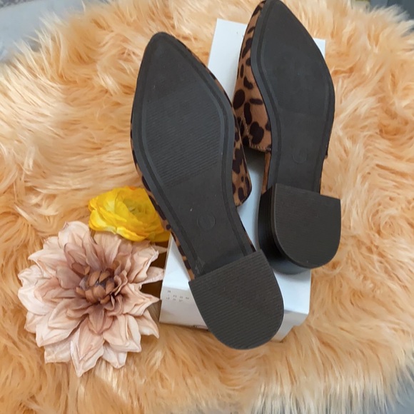 NEW! Codi Leopard Mule Slides - Picture 5 of 6